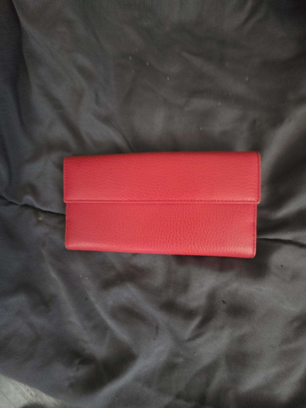 AUTHENTIC Gucci Red Leather Continental Wallet - Picture 8 of 8